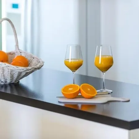 Stella Maris- One Bedroom With Balcony And Sea View * دوبروفينك