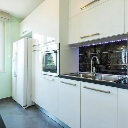 شقة Stella Maris- One Bedroom With Balcony And Sea View